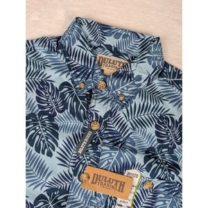 Duluth Trading BBQ Short Sleeve‎ Shirt Mens Small Reg Blue Floral Palms NWT